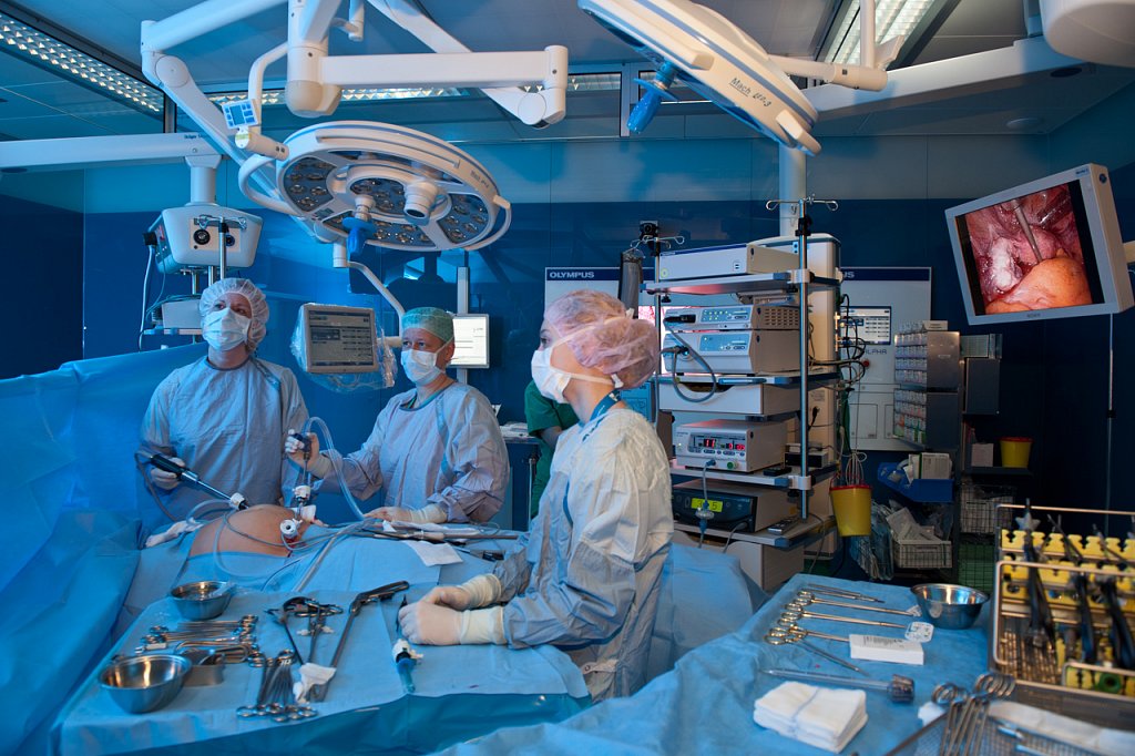 20110325Operation23.jpg Photographie Bertram Solcher